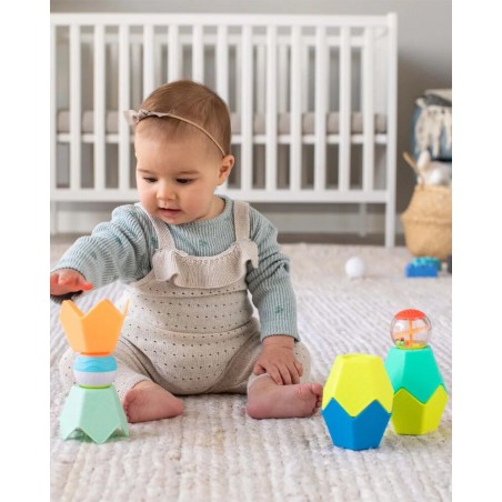 INFANTINO ensemble de gobelets empilables sensoriels et balle d'activité 0m+